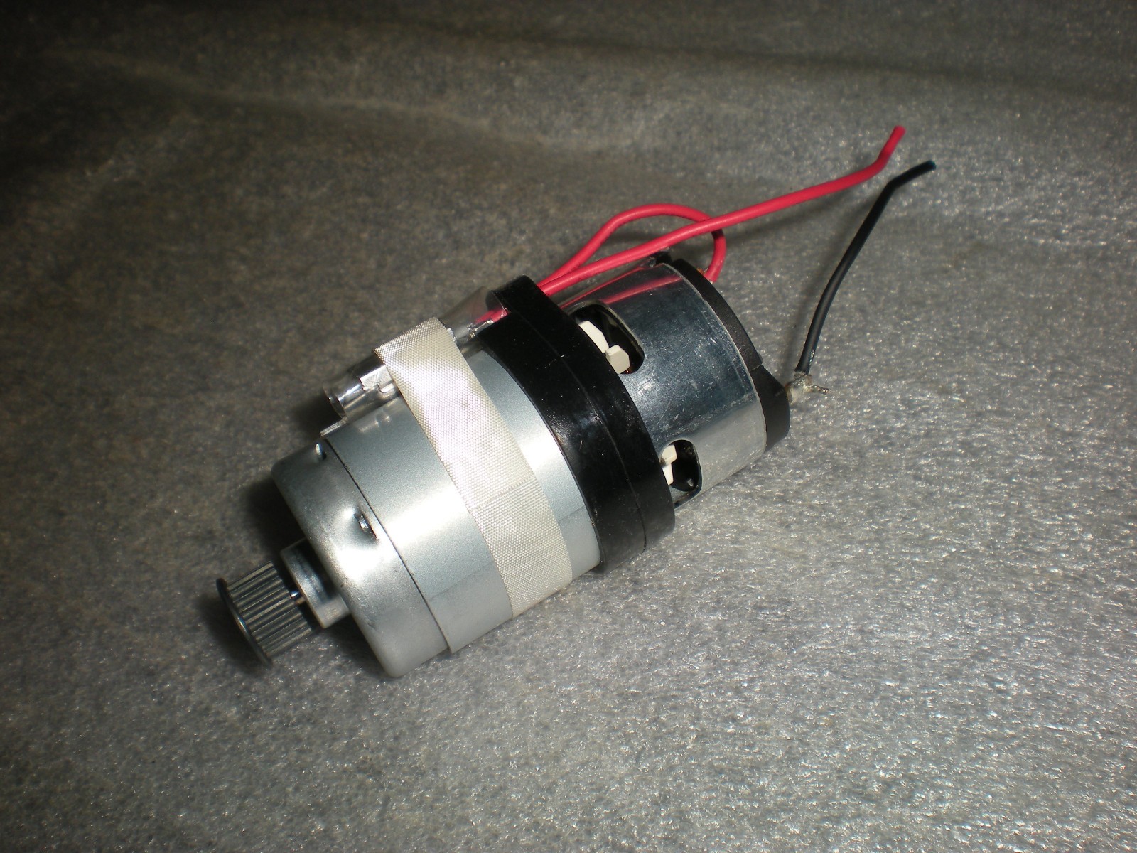 OEM Bissell 4282K Powerclean Furfinder Corded Vacuum Head Roller Brush Motor