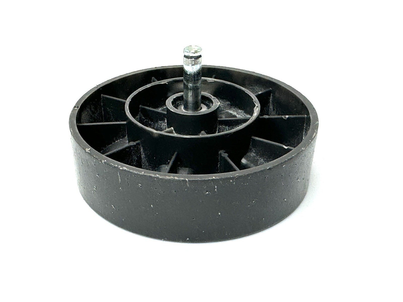 Hoover UH71250 UH71251 UH71255 UH71200 UH71230 UH71235 LEFT / RIGHT WHEEL w PIN