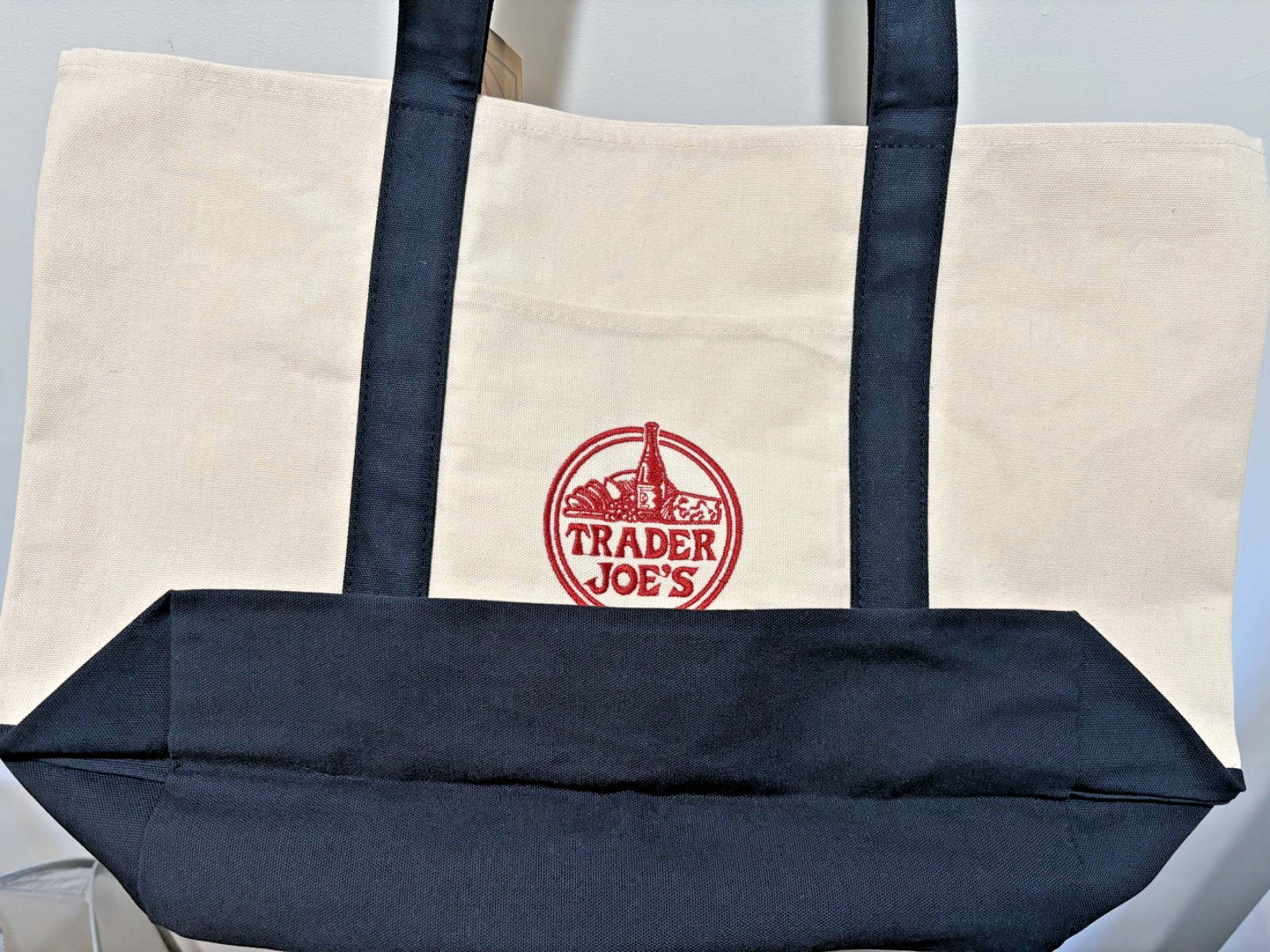 NWT – Trader Joes Canvas Tote Bag – Navy Blue and Red Colorway