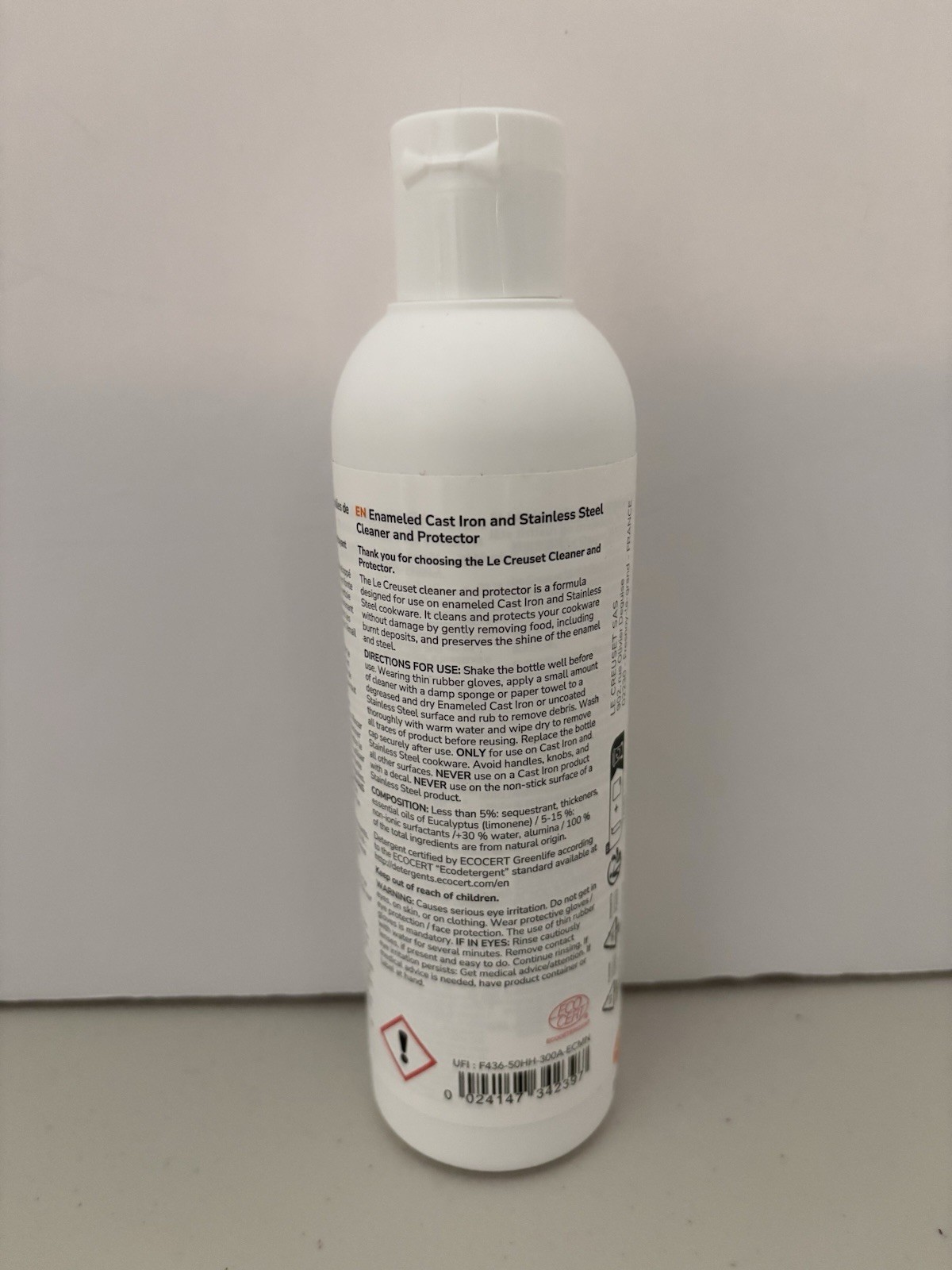 Le Creuset 8.45 oz Cast Iron Cookware Cleaner Protector – NEW Sealed
