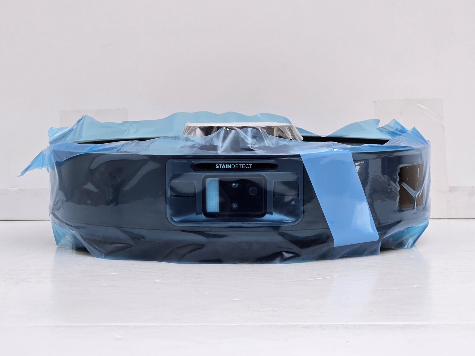 Shark PowerDetect UV Reveal 2-in-1 Robot Vacuum & Mop RV3020XE