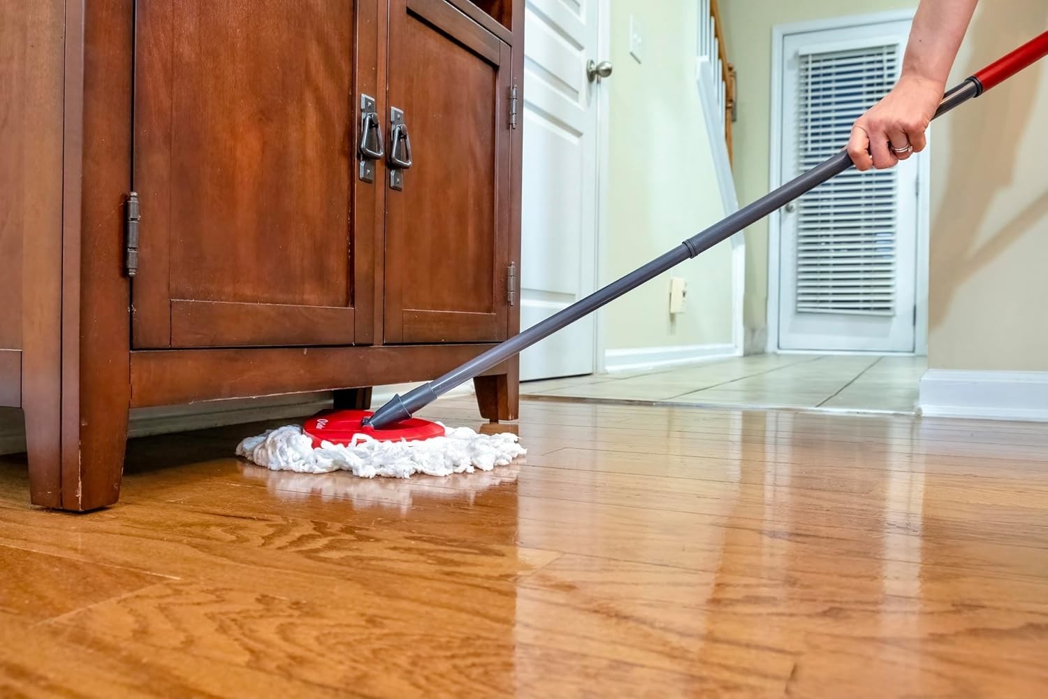 EasyWring Microfiber Spin Mop & Bucket Floor Cleaning System + 2 Extra Refill…