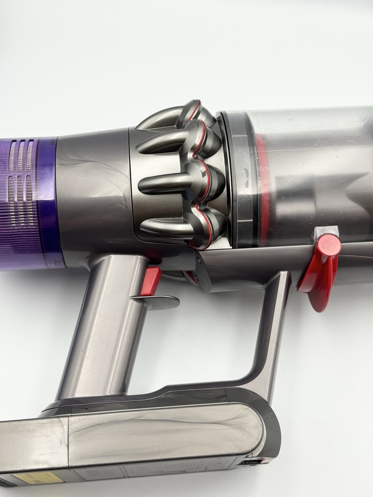 Dyson V11 SV15 Click-In Cordless Cord-free Vacuum Cleaner with Attachments