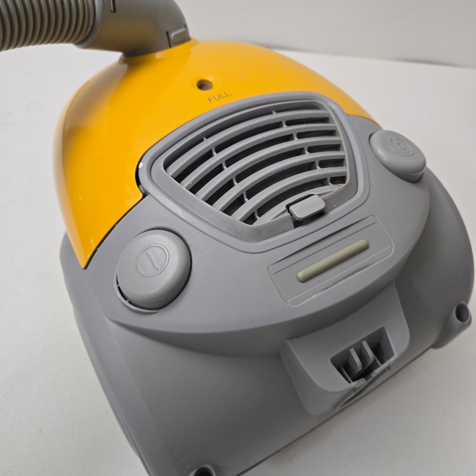 Kenmore Vacuum 721 Yellow Bagless Compact Canister W/Hose Used