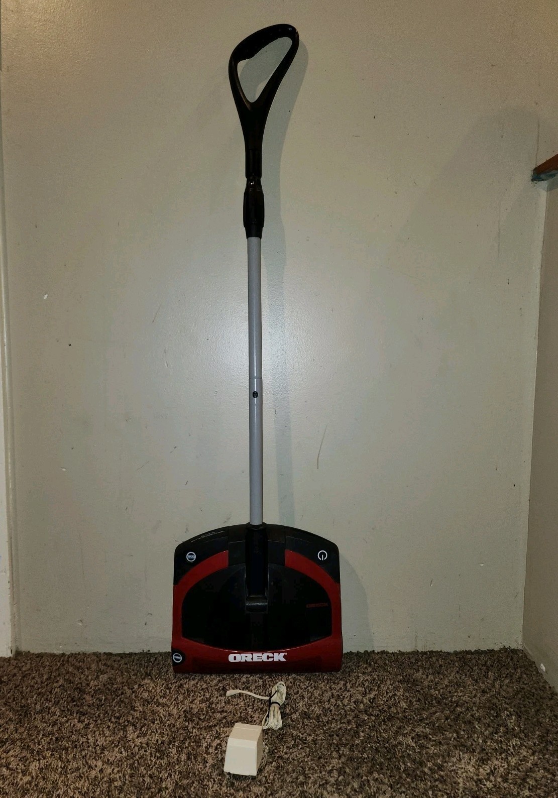Oreck Cordless Sweeper Upright PR8100NC PR9100NM 4.8 DVC 25W Max 40W W/ Charger