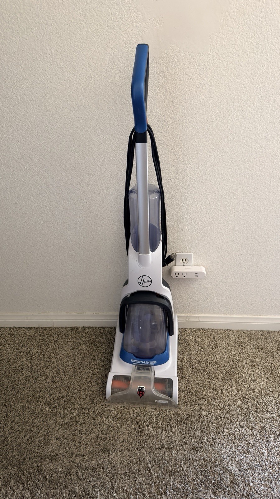Hoover PowerDash Pet Upright Corded Carpet Cleaner Shampooer White/Blue/Black