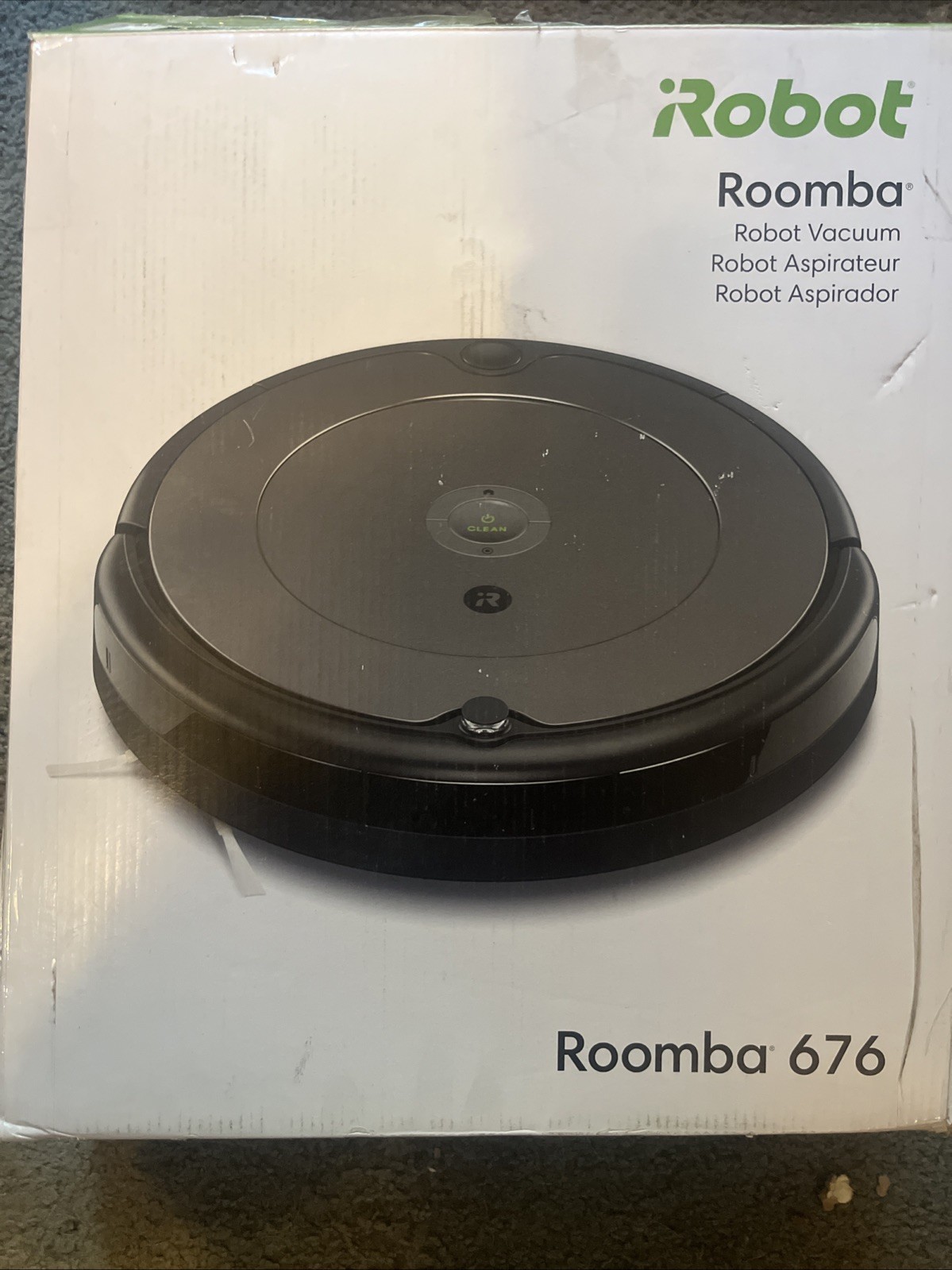 Robot® Roomba® 676 Robot Vacuum-Wi-Fi Connectivity, Personalized Cleaning