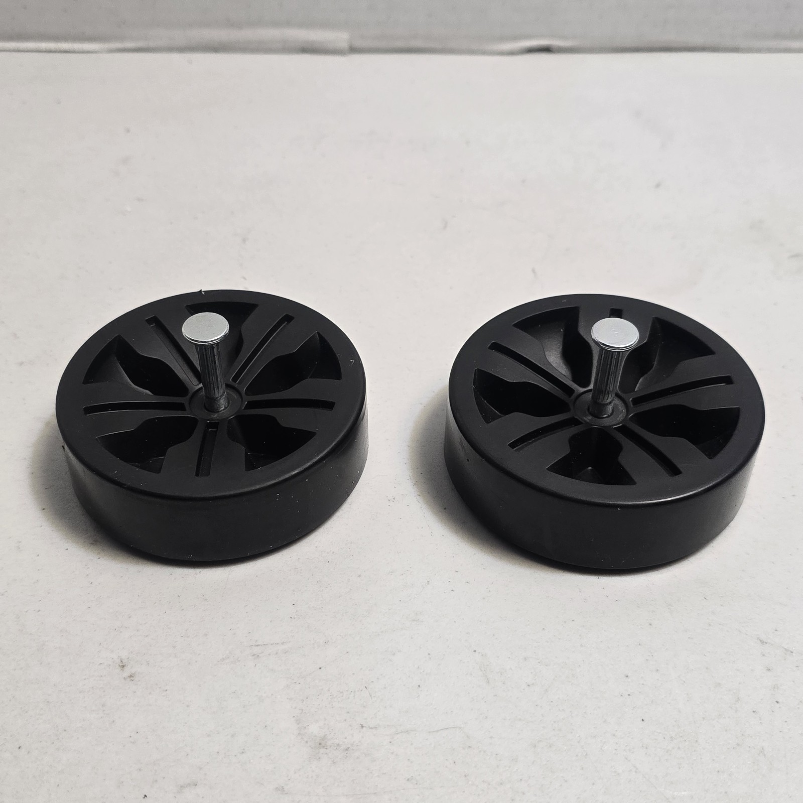 HOOVER UH71320 WindTunnel Pet Vacuum Cleaner Replacement Wheels