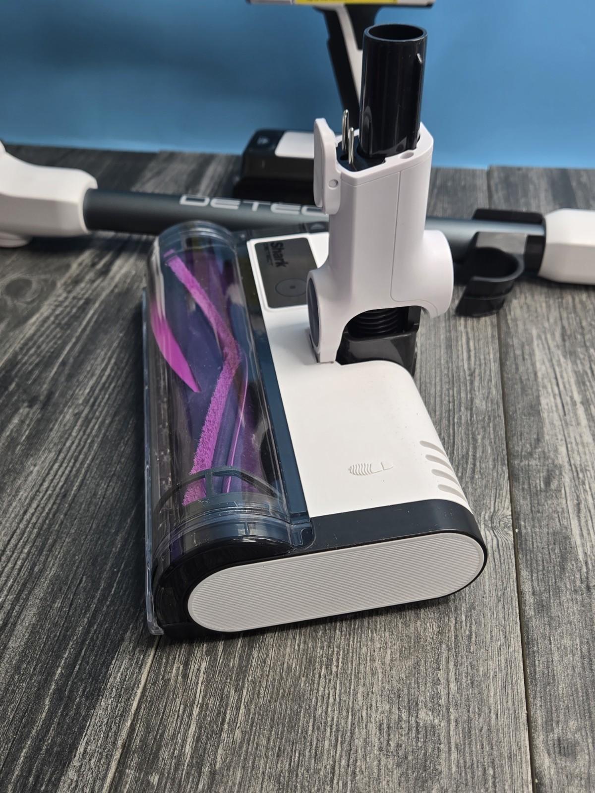 Shark IW4625 Detect Pro Auto-Empty System – Lightweight Cordless Stick Vacuum