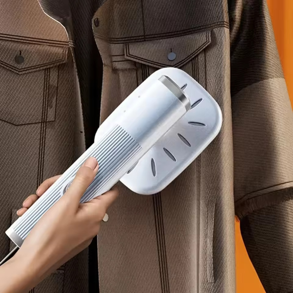 Portable 360° Handheld Steam Iron USB Powered Clothes Steamer Travel Iron