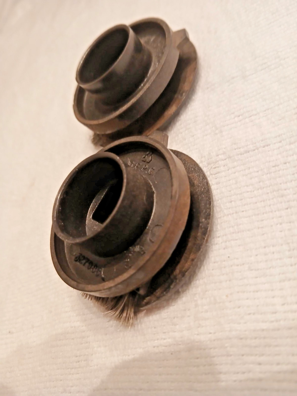 GENUINE ELECTROLUX APTITUDE UPRIGHT VACUUM CLEANER END CAPS FOR EL 5010 OTHERS
