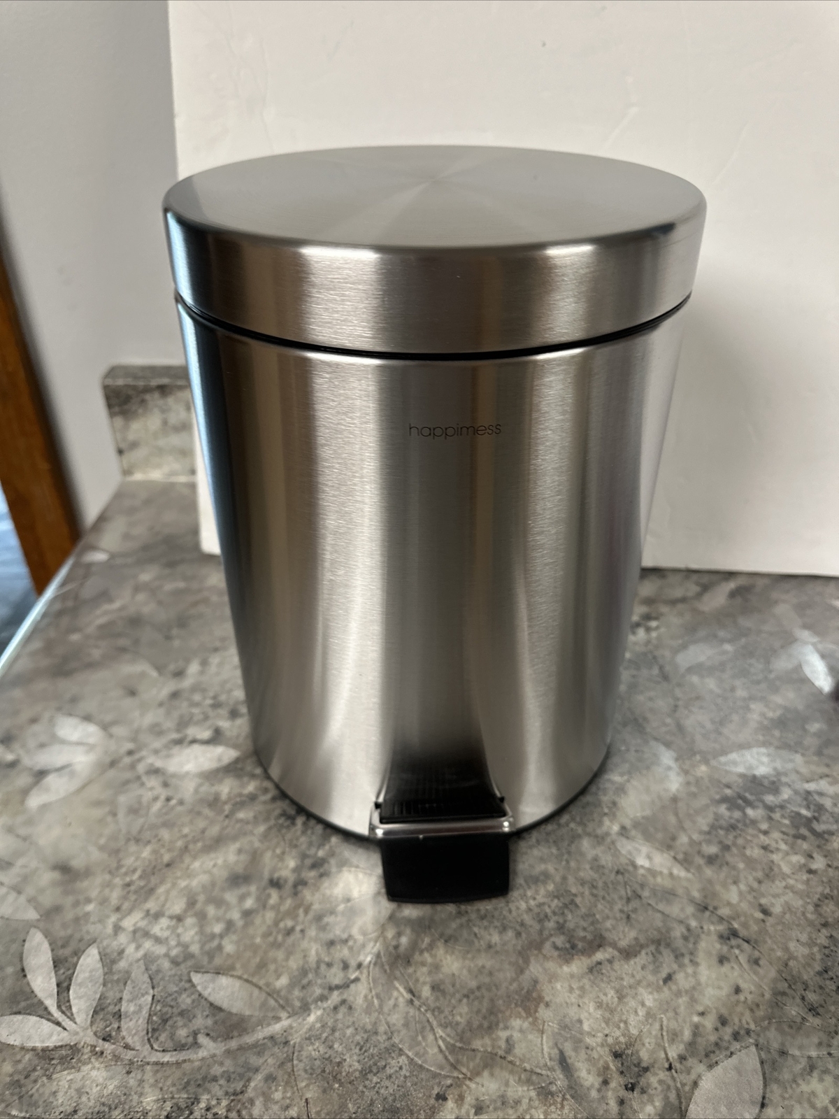 HAPPIMESS Round 5L 1.3 IS GALLON Soft-Close Lid Mini Trash Can STAINLESS STEEL