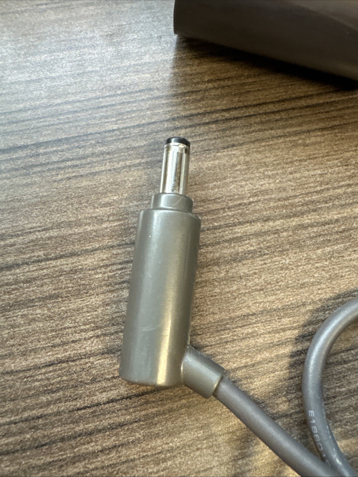 Dyson 205720-02 Charger T30