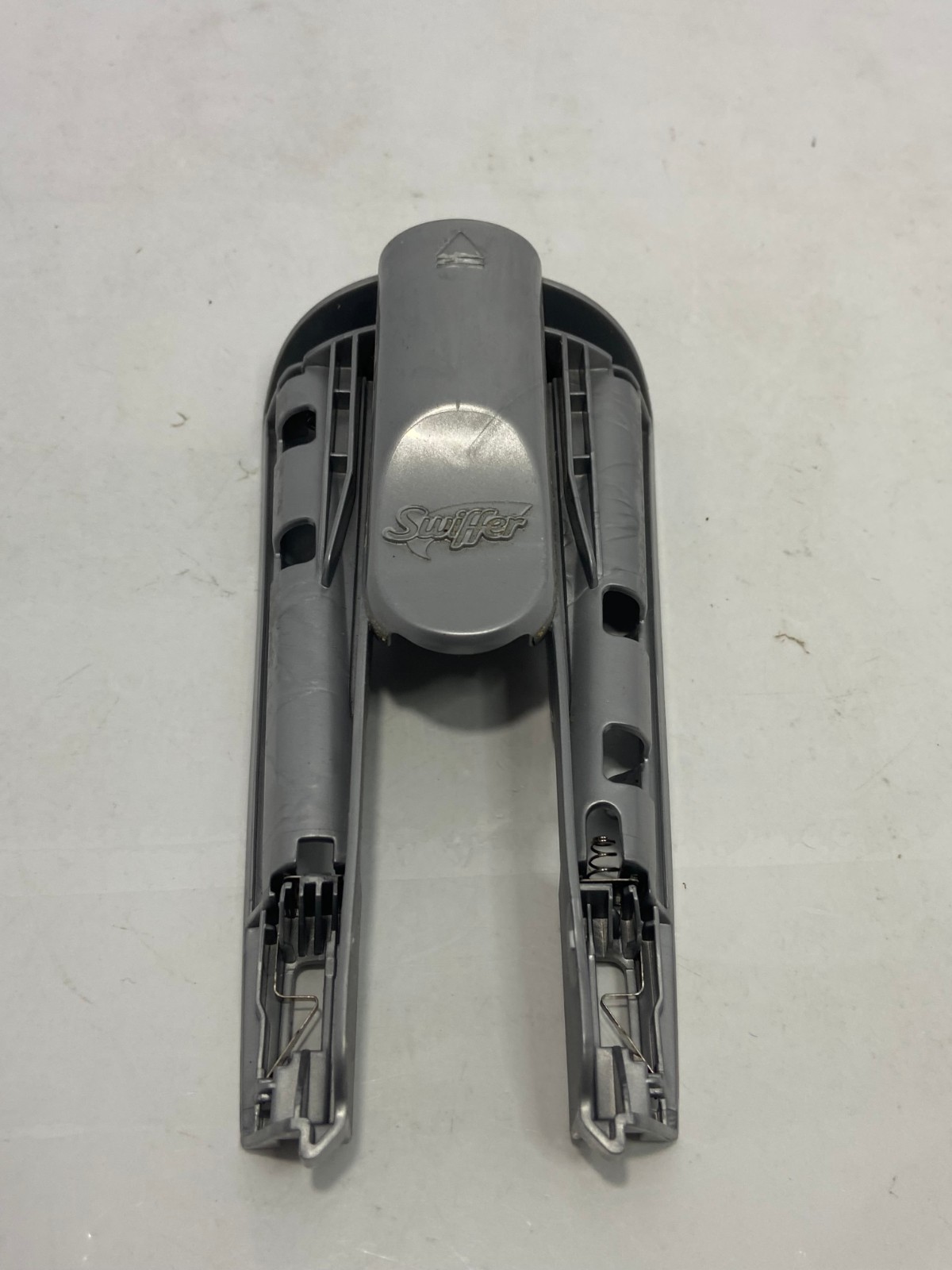 🍁 Swiffer Wetjet Mop 4 AA Battery Compartment Replacement Part Only Purple