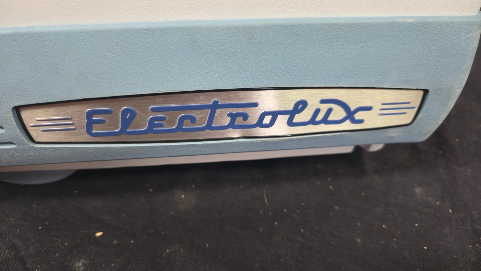 Aerus Electrolux Guardian Encore Canister Vacuum TANK ONLY C134C – see Video!
