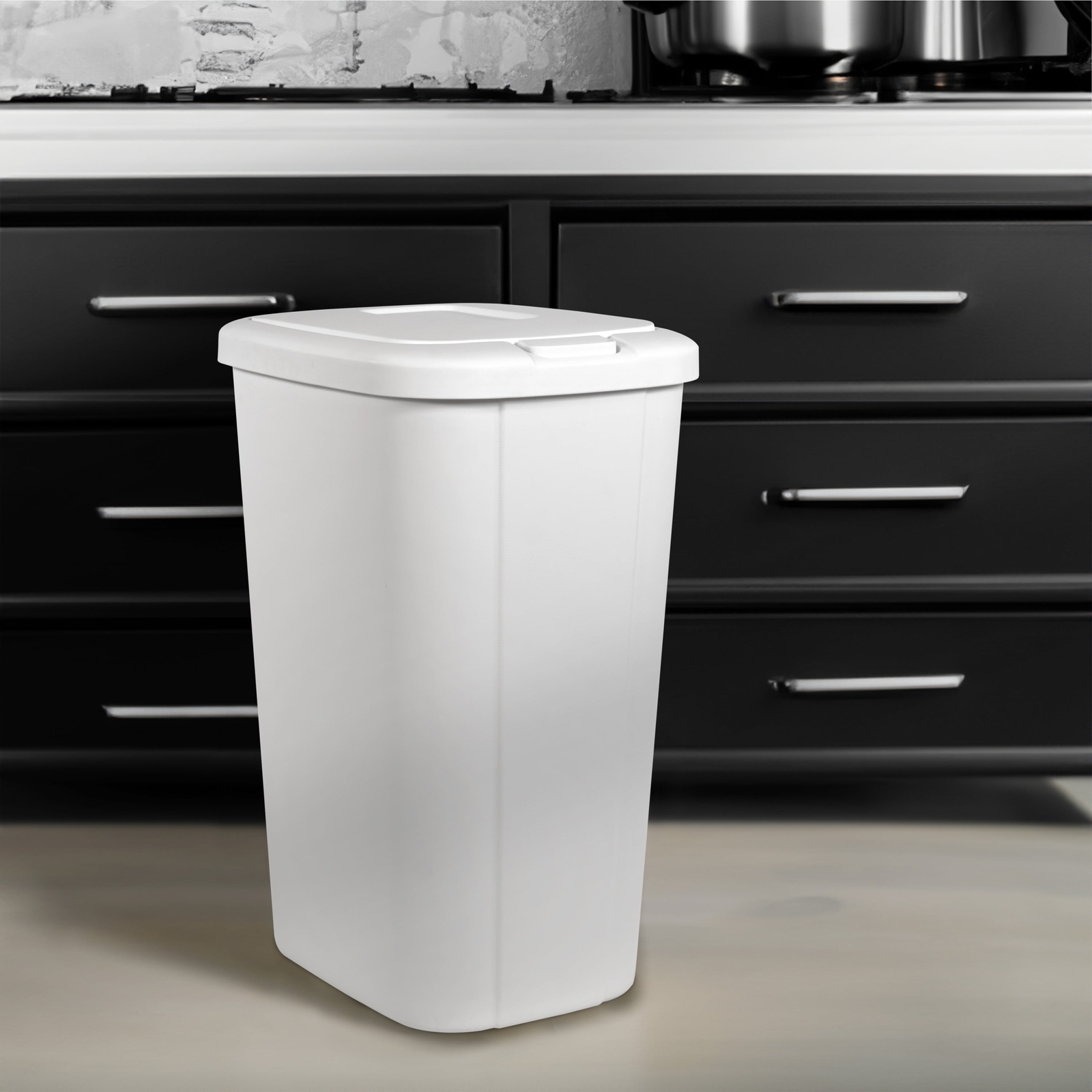 13.3 Gallon Trash Can, Plastic Touch Top Kitchen Trash Can, White，NEW!!!