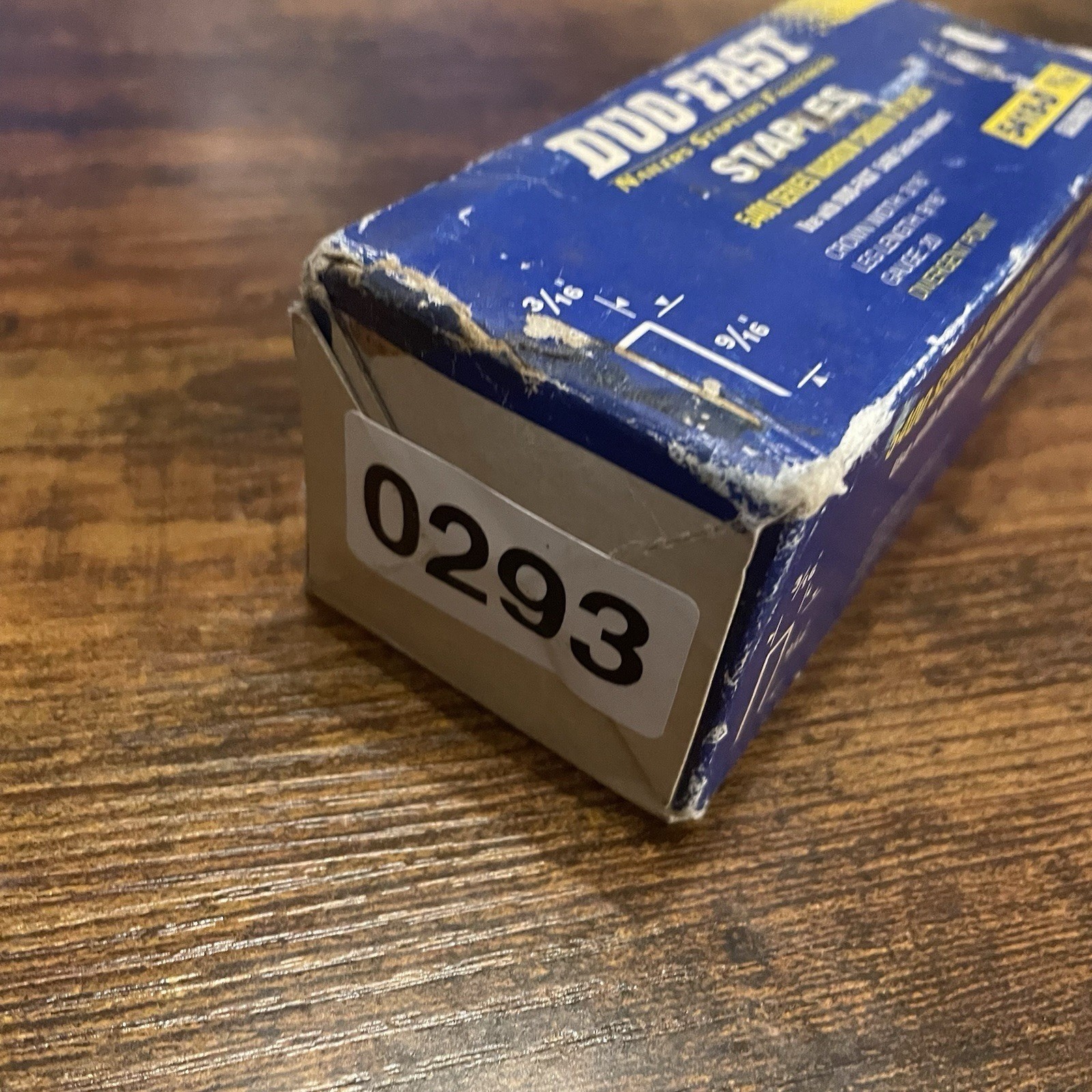 ✅Duo-Fast 5418D 9/16-Inch by 20 Gauge 3/16 Crown Gold Staple 5000 Count #️⃣0293