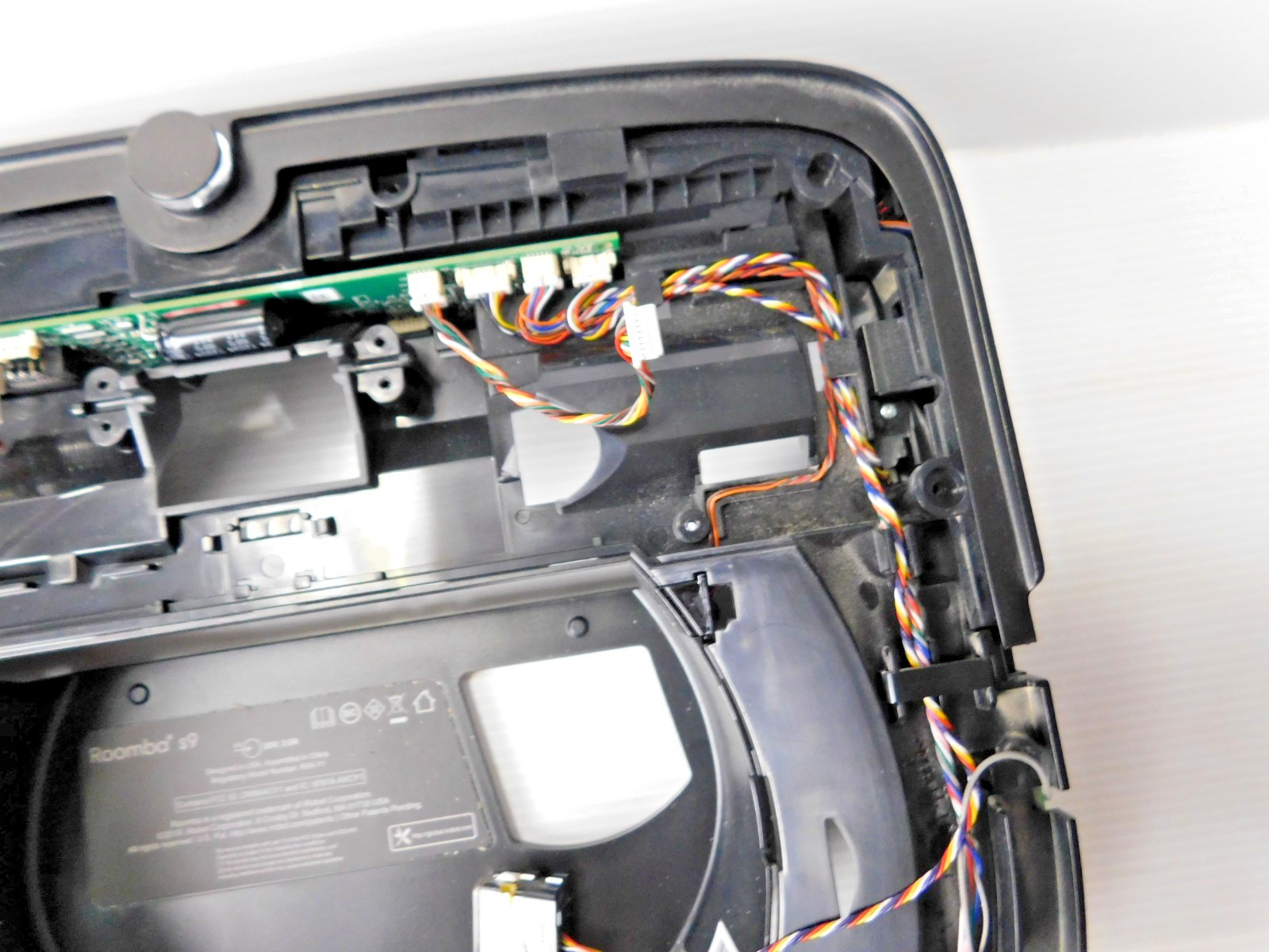 iRobot iRobot Roomba s9 Robotic Vacuum Shell, Main Board, Bumper SEE PICTURES