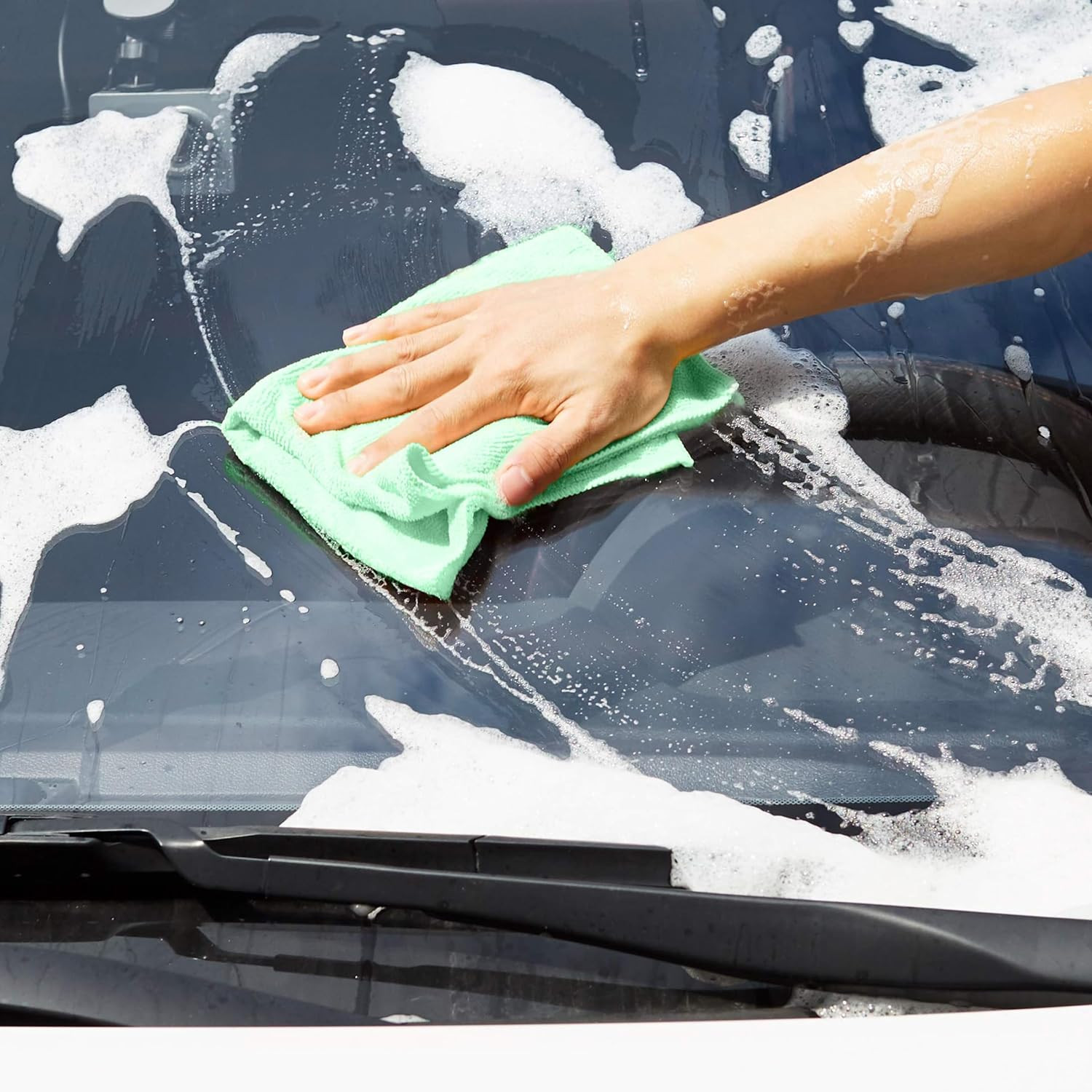 Amazon Basics Microfiber Cleaning Cloths