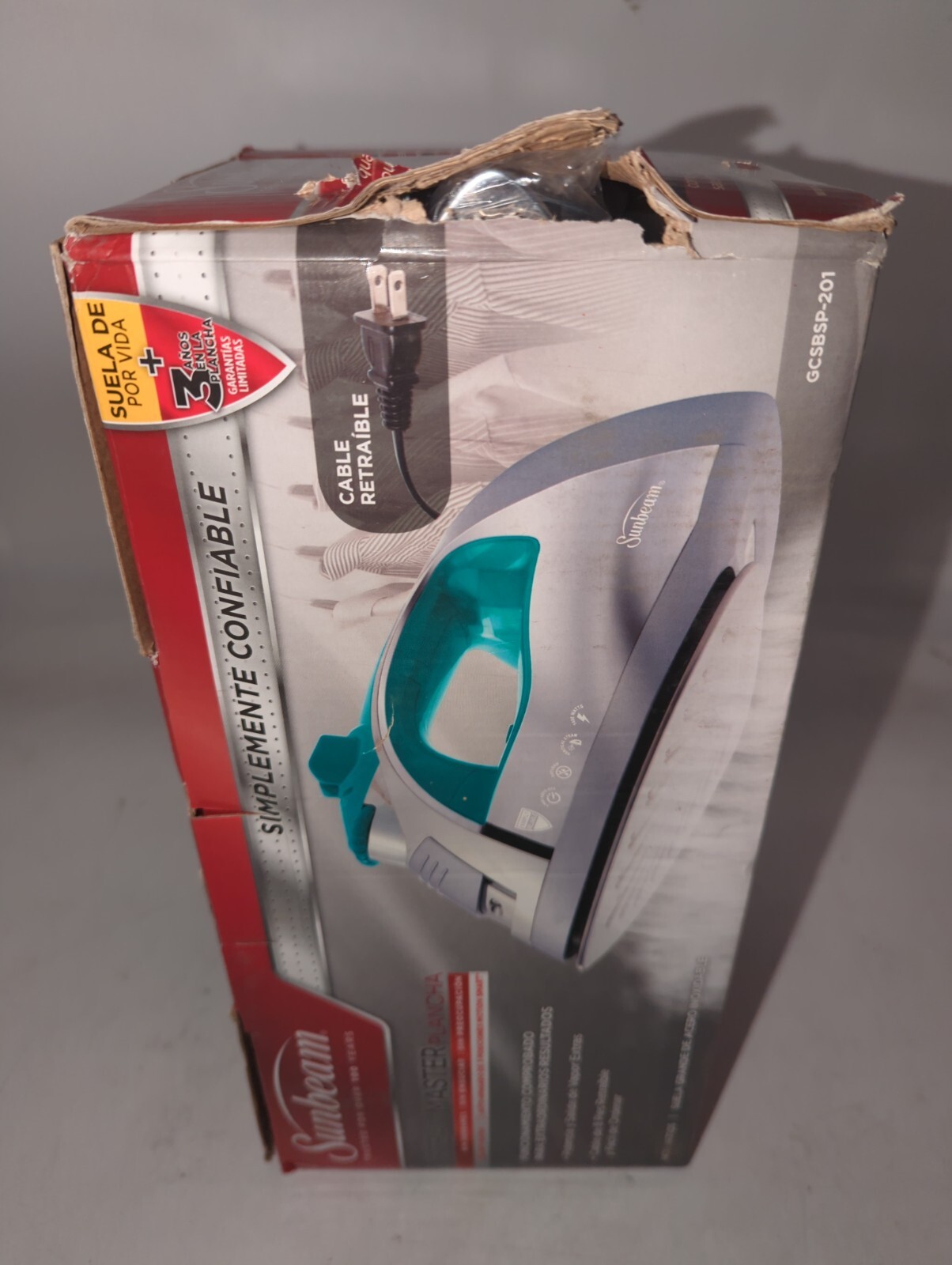 Sunbeam Steam Master Iron 1400 Watts Large Stainless Steel Soleplate with 8 ft R