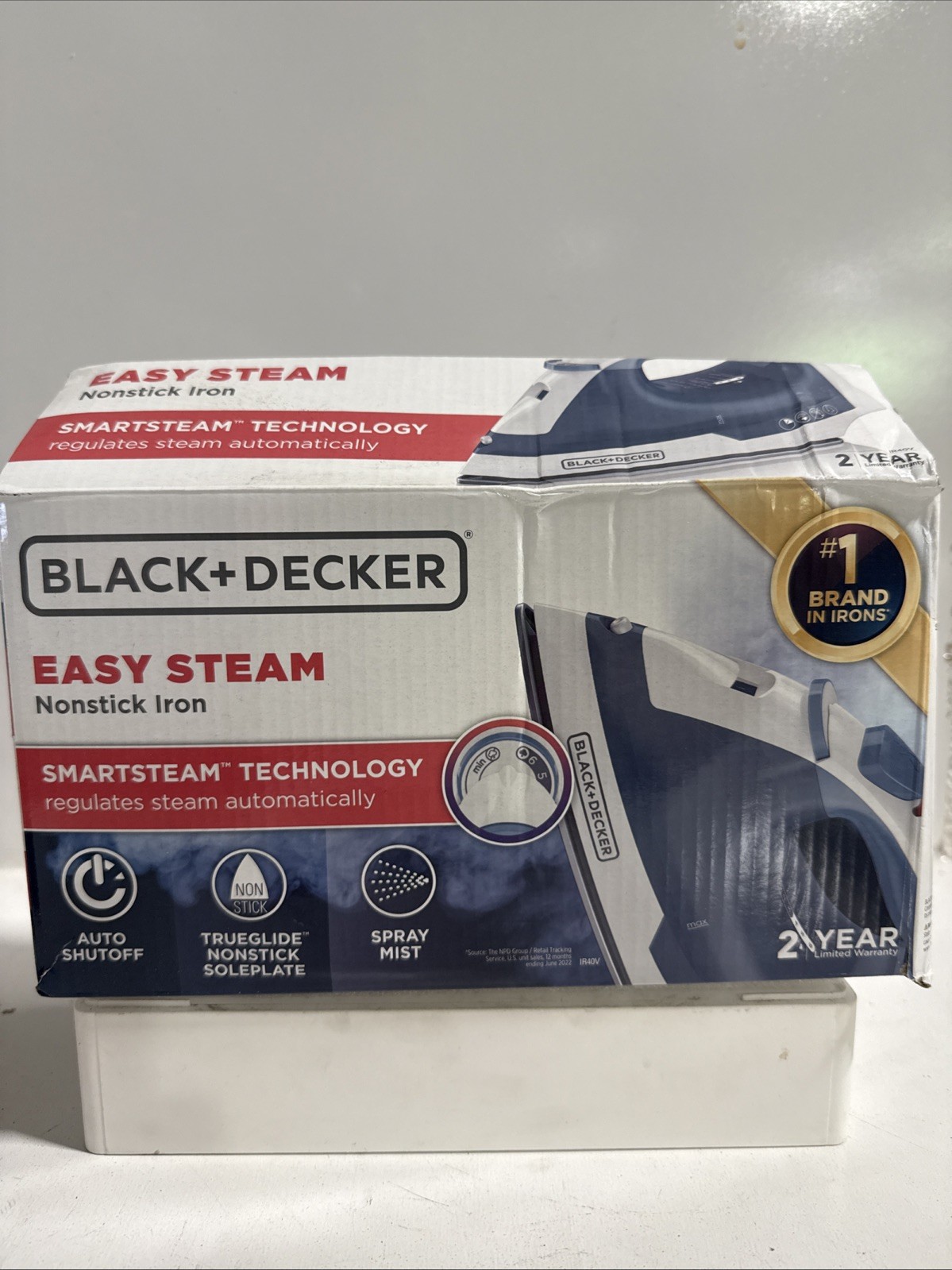 BLACK+DECKER Steam Iron for Clothes with Auto Shutoff & TrueGlide Soleplate