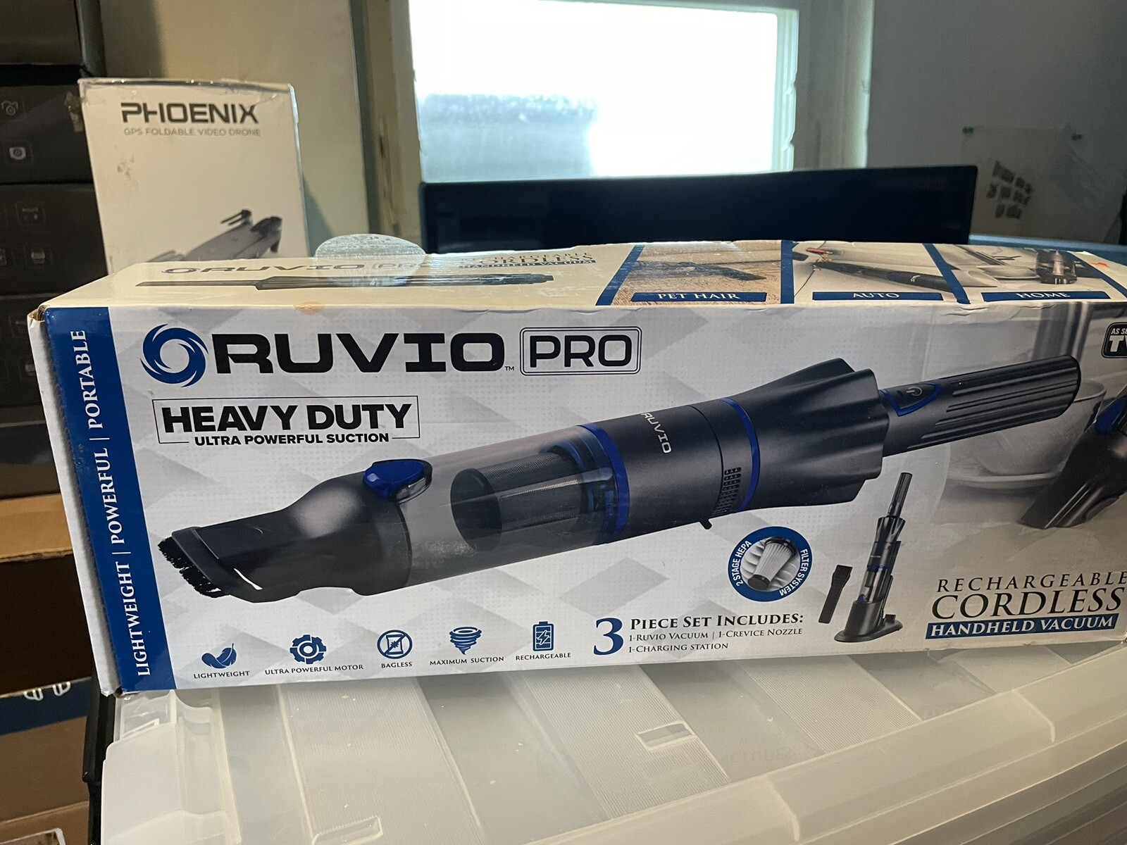 Vacuum Ruvio Pro Rechargeable Cordless Handheld 4 Piece Accessory Kit Included