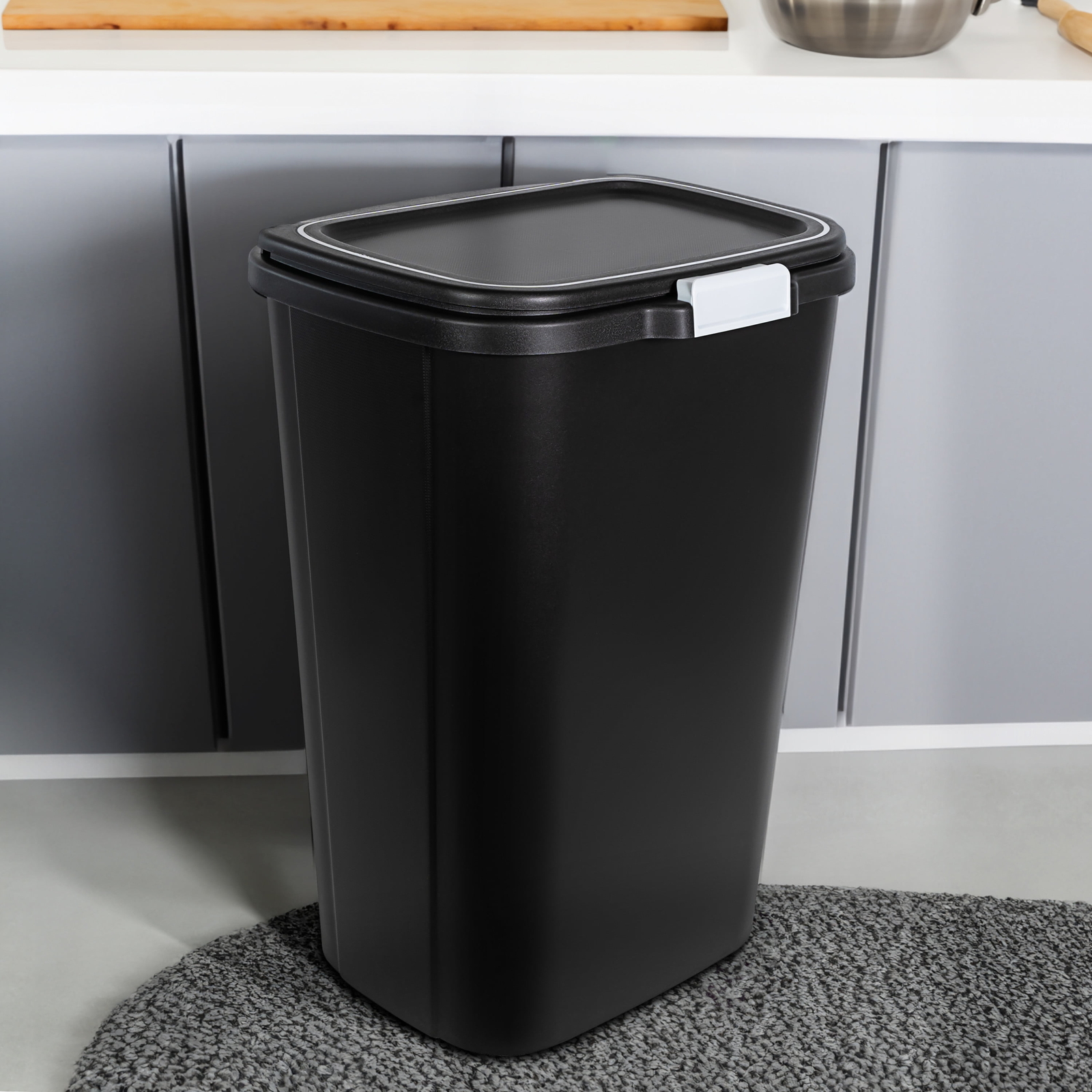 13 Gal Odor Block Touch Top Black