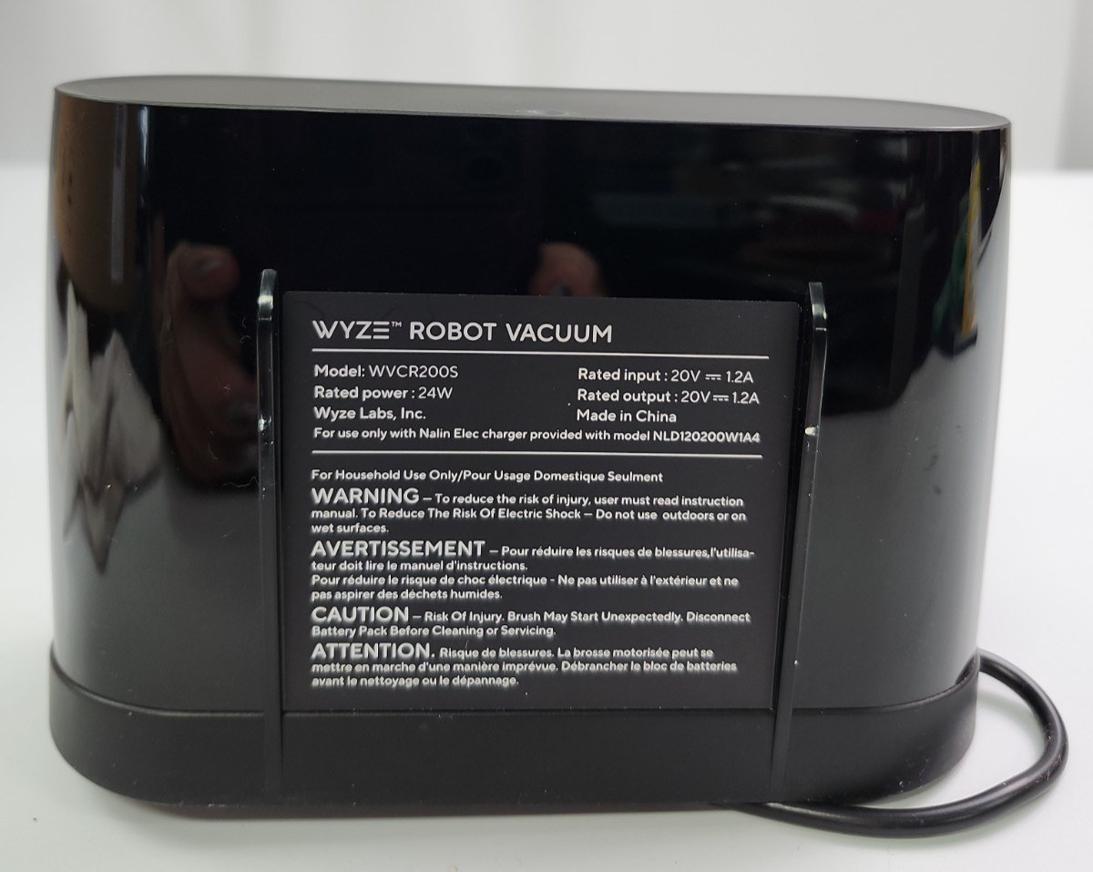Wyze Robot Vacuum WVCR200S LiDAR Smart Vacuum w/ Charging Dock – Works Great!