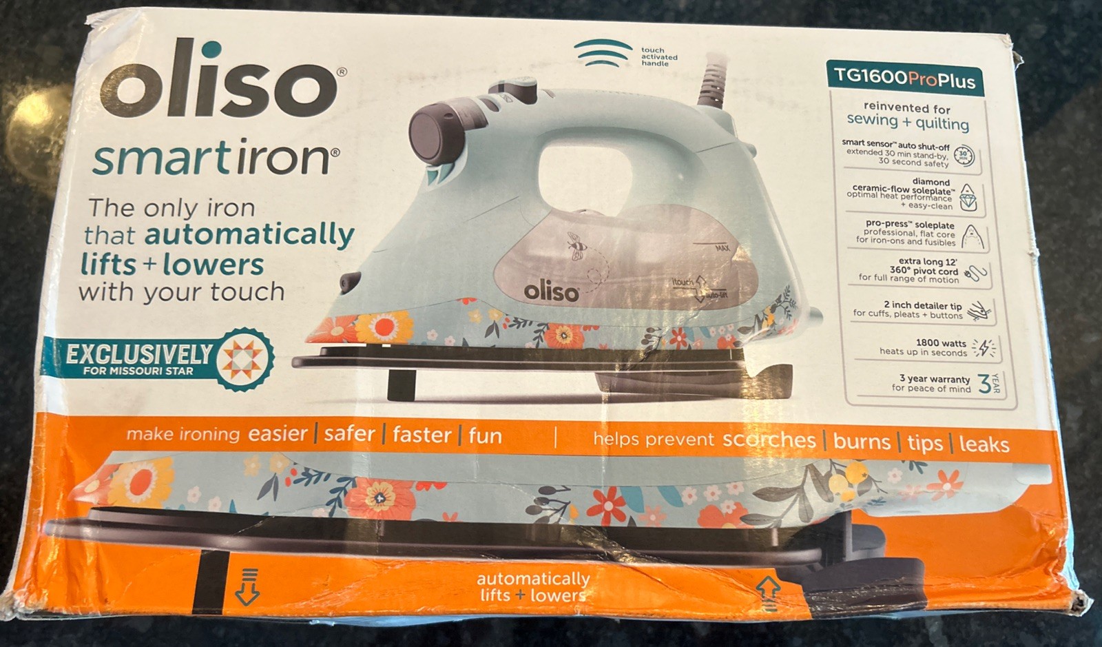 Oliso Smart Steam Iron Press TG1600 ProPlus 1800W w/ iTouch Sewing Quilting Lift