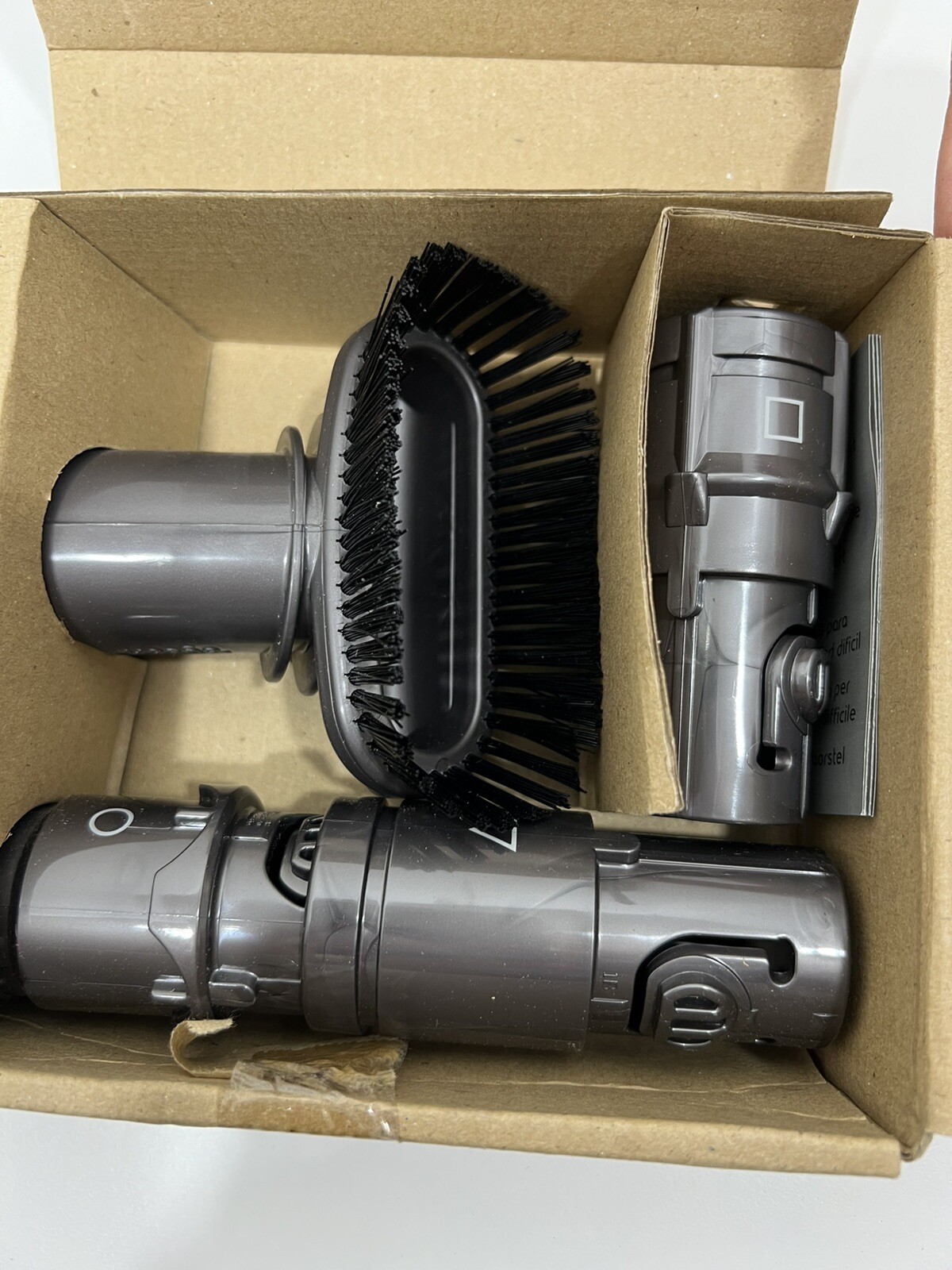 Dyson NEW Mo Pack Stubborn Dirt Brush Attachment 908897-02 Component Replacement