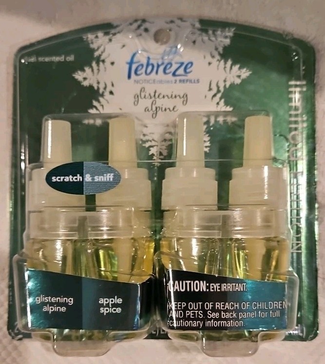 Febreze NOTICEables Glistening Pine & Apple Spice Scented Oil Refills NEW 2 Pack