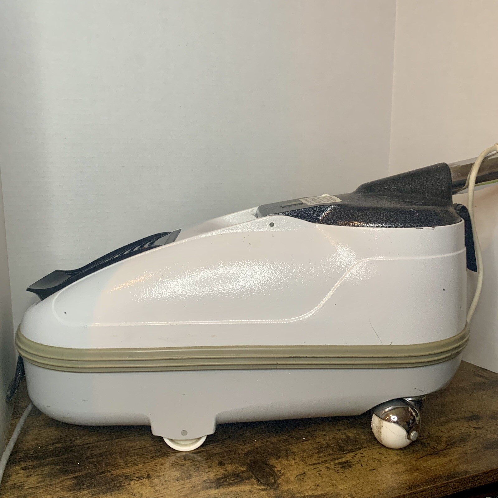 Miracle Mate Platinum Canister Vacuum Complete Set W 24 Bags + 2 Adapters Works!