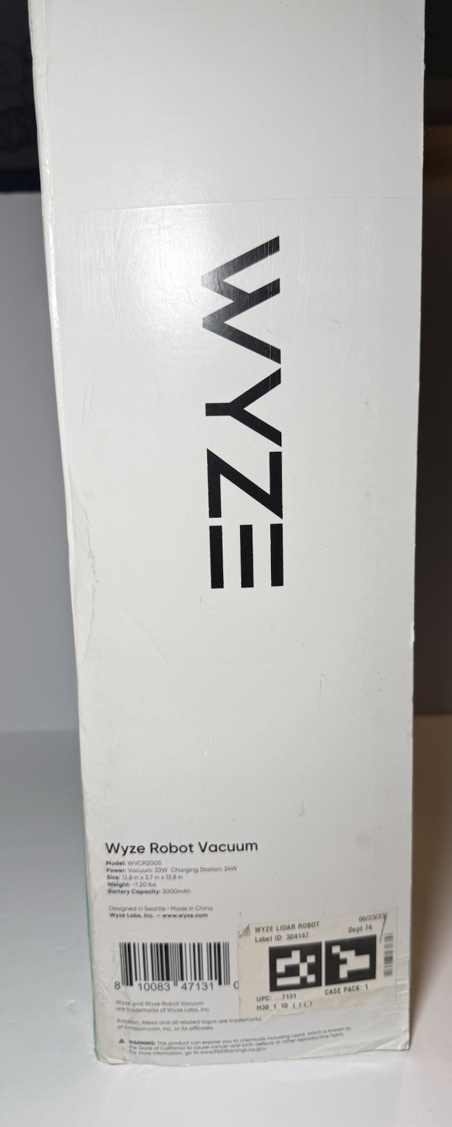 Wyze WVCR200S Robot Vacuum – Black with mapping brand new – **NEW**