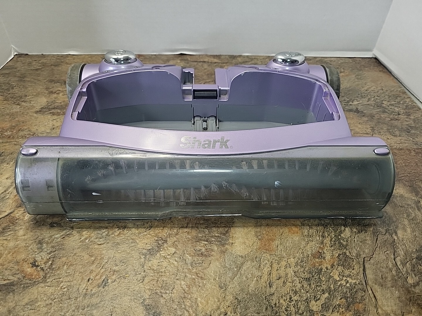 Genuine Shark Vaccum Rechargeable Sweeper V2950 Power Head Only “No Battery”