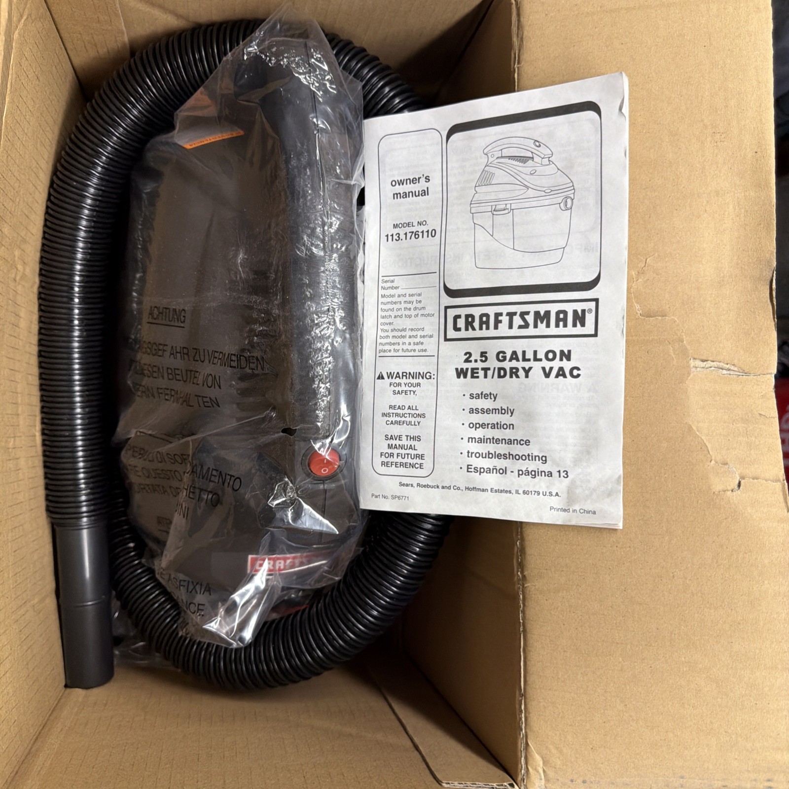 Craftsman Wet/Dry Vacuum, 2.5 Gallon (917611) Portable 1.75 Peak HP