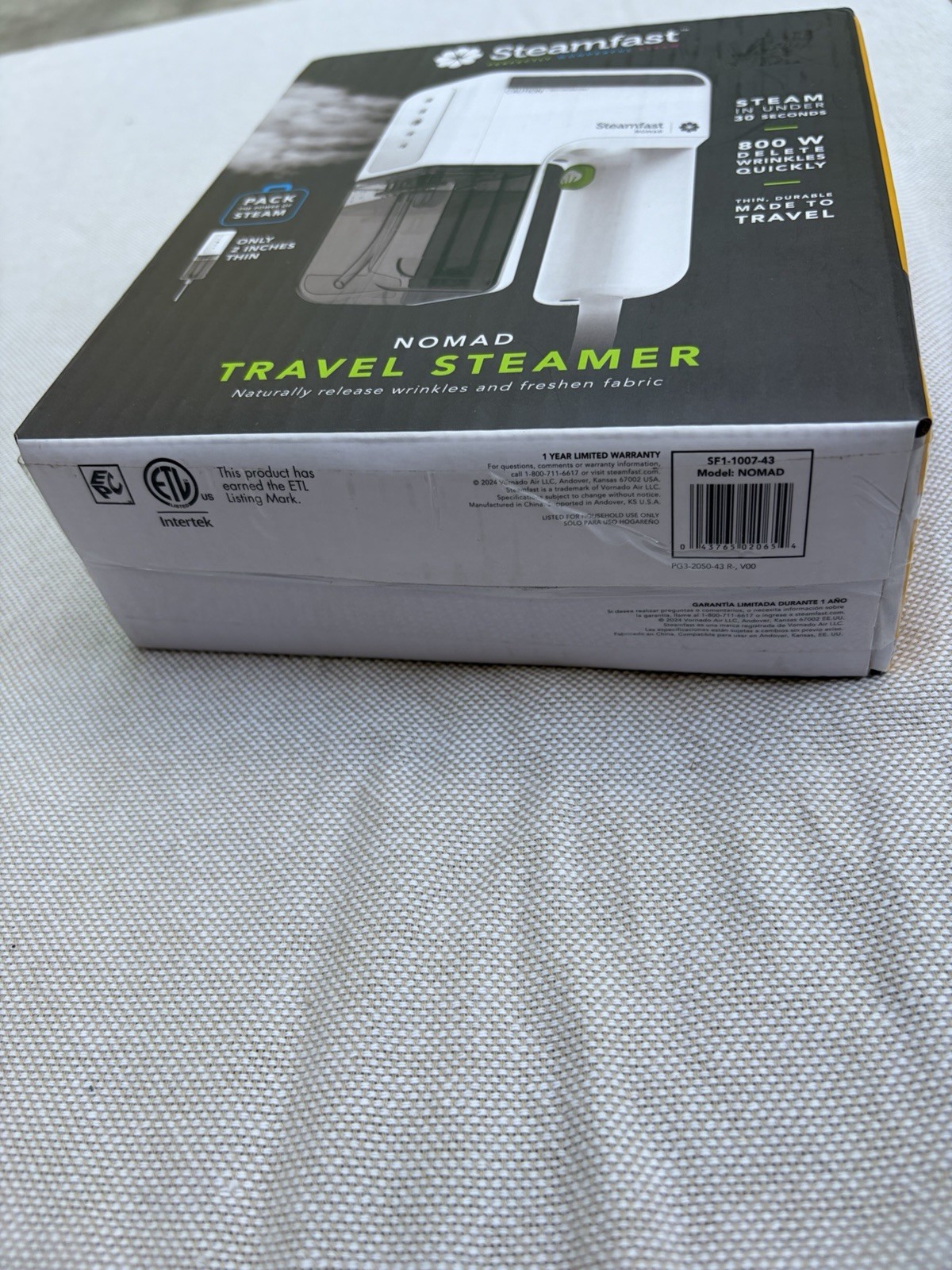 Steamfast Nomad 800W Travel Steamer 30 Sec Heat 5 oz Tank White SF1-1007-43