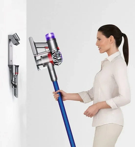 Dyson V8 Origin Extra Vacuum Cleaner Up to 40 min Runtime De-Tangling Motorbar