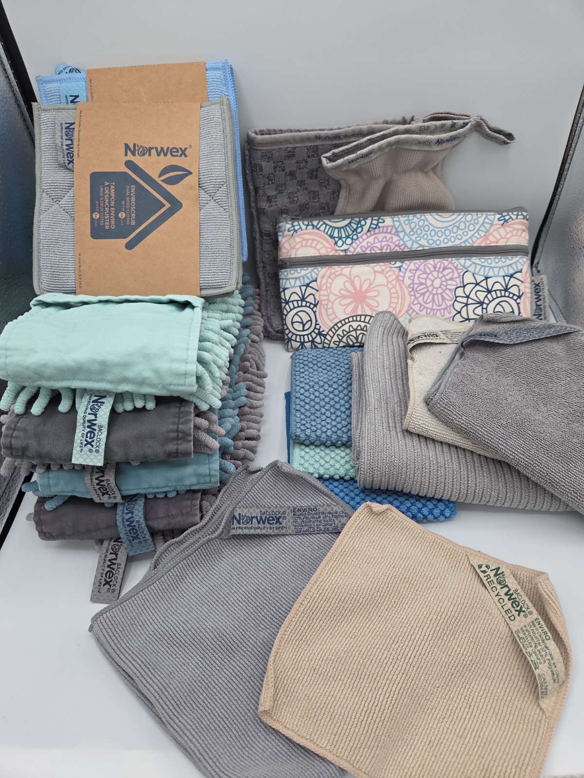 Norwex 21 pc Lot Enviro Kitchen Counter Chenille Body BacLock Gently/EUC