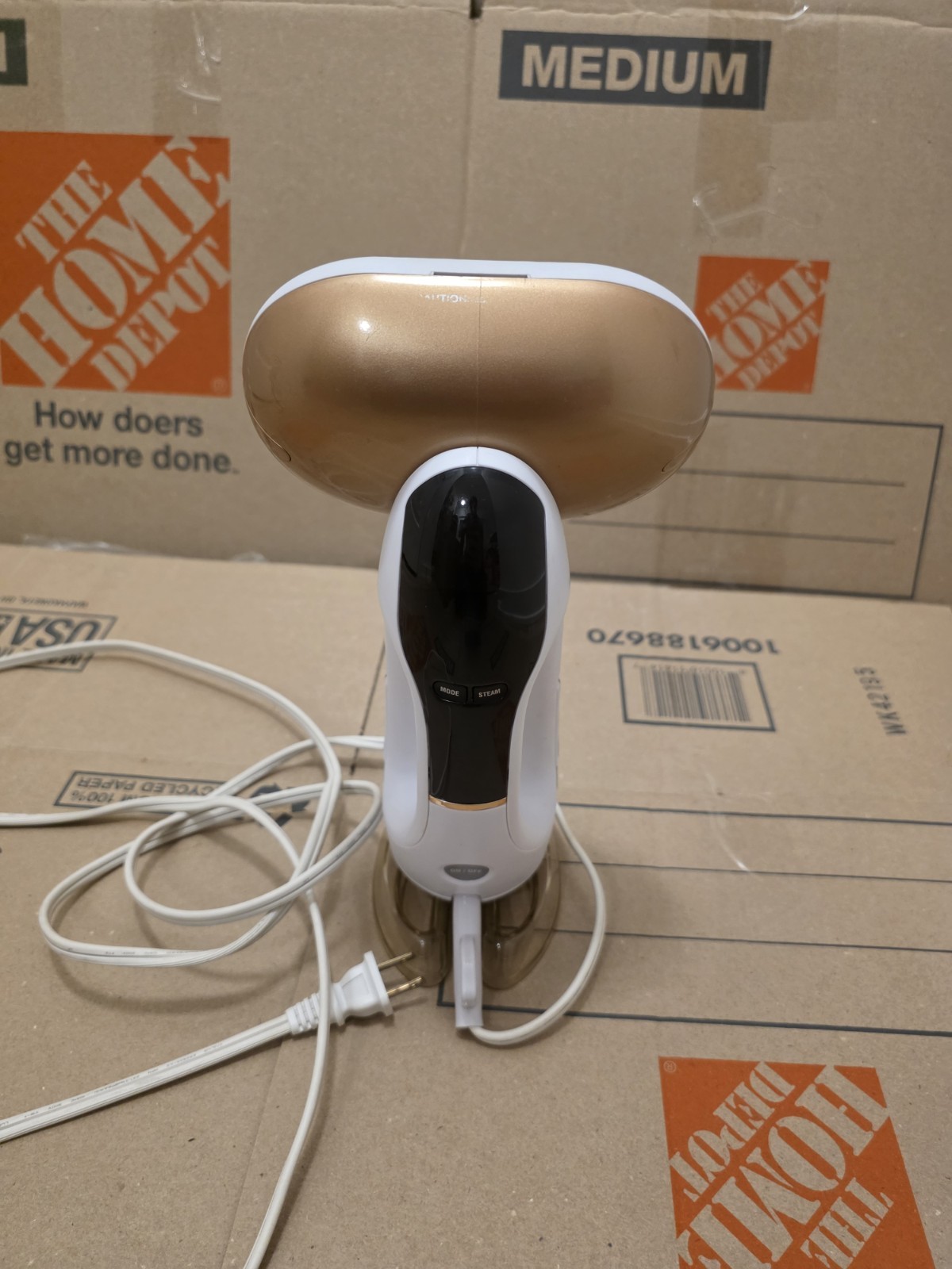 Conair Hand-Held 2-in-1 Turbo ExtremeSteam Garment Steamer, Steam and Iron A41