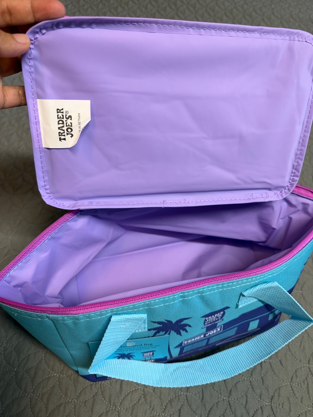 trader joes mini insulated bag(pick what color)