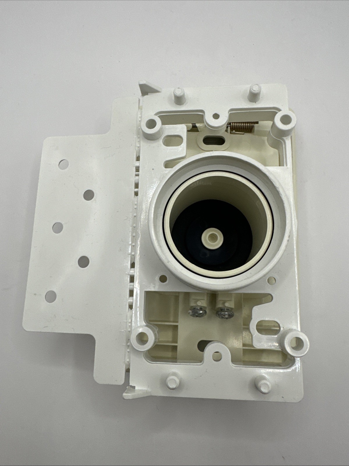 Plastiflex Central Vac Mounting Plate SV8001 +Full Door Face Plate Almond SV8030