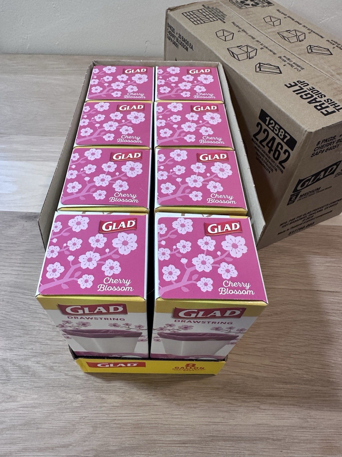 Glad OdorShield, 8 Boxes, Drawstring Trash Bags, Cherry Blossom, 8 Gallon, 160ct