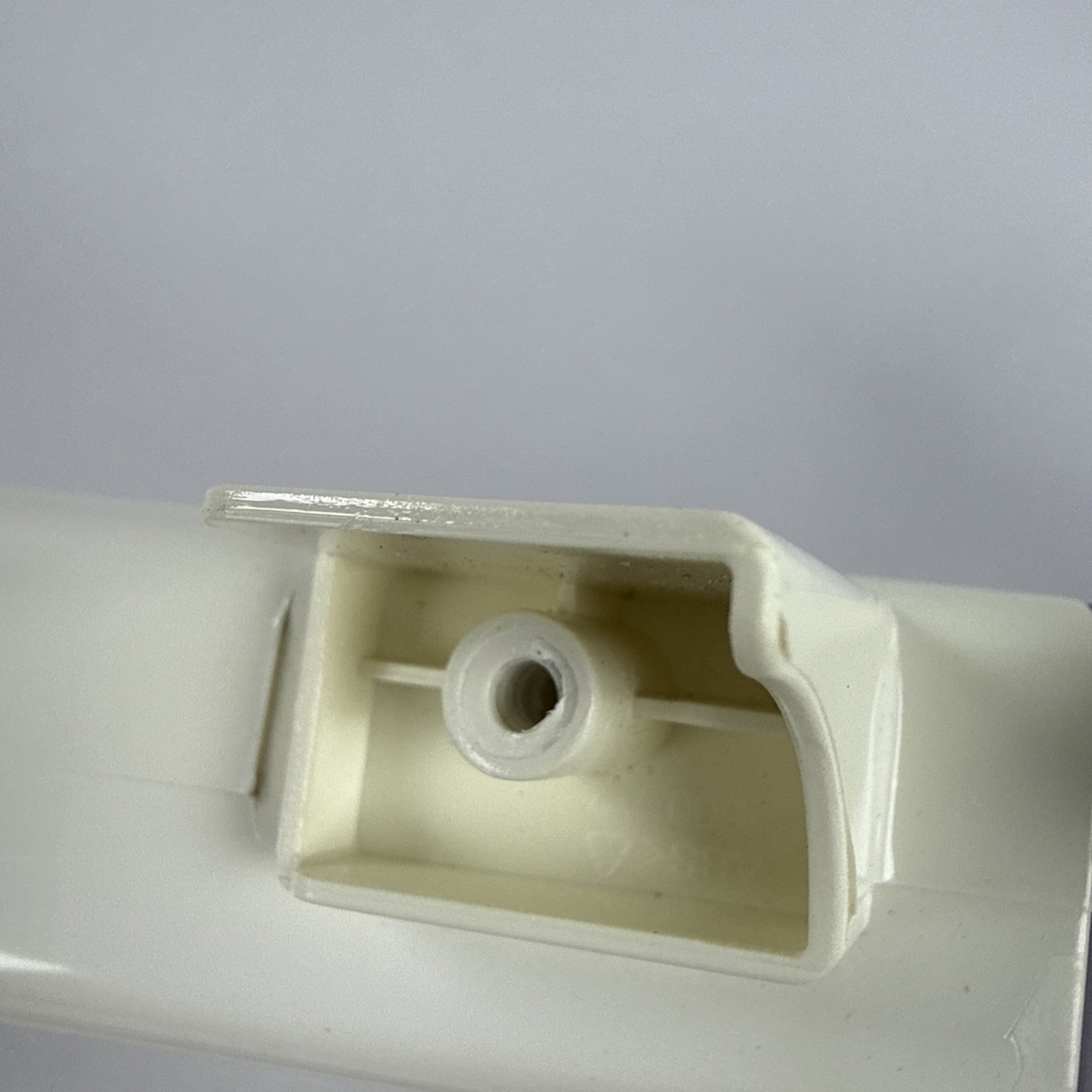 Shark Vacuum NV500 NV501 NV501 31 Intake Inlet Side Tube White
