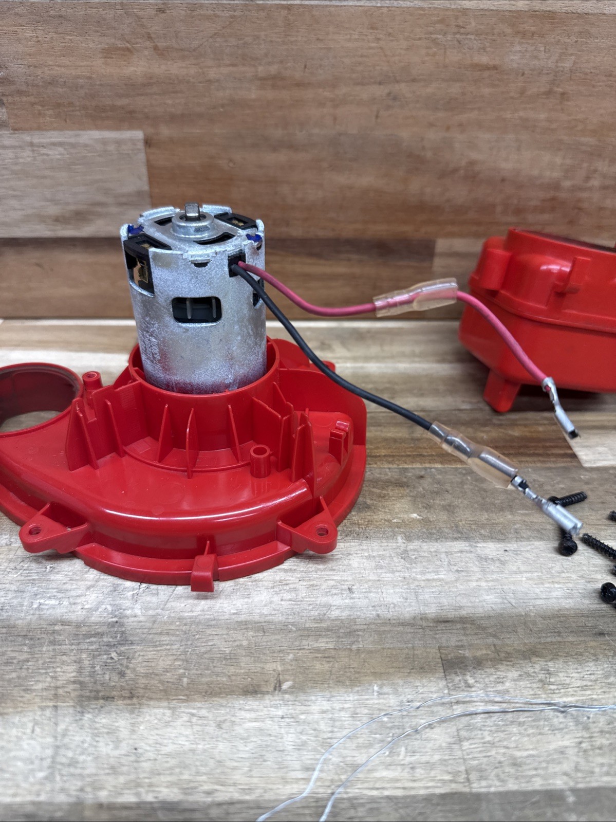 MOTOR ASSEMBLY FOR Milwaukee 0880-20 18V Wet/Dry Vacuum Cleaner – F43