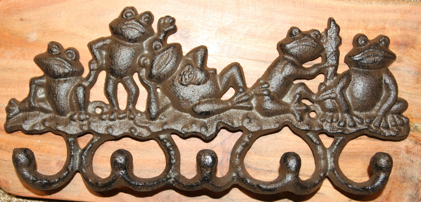 FROG WALL HOOKS, Frog Decor, Decorative Wall Hooks, Garden Hooks H-132B
