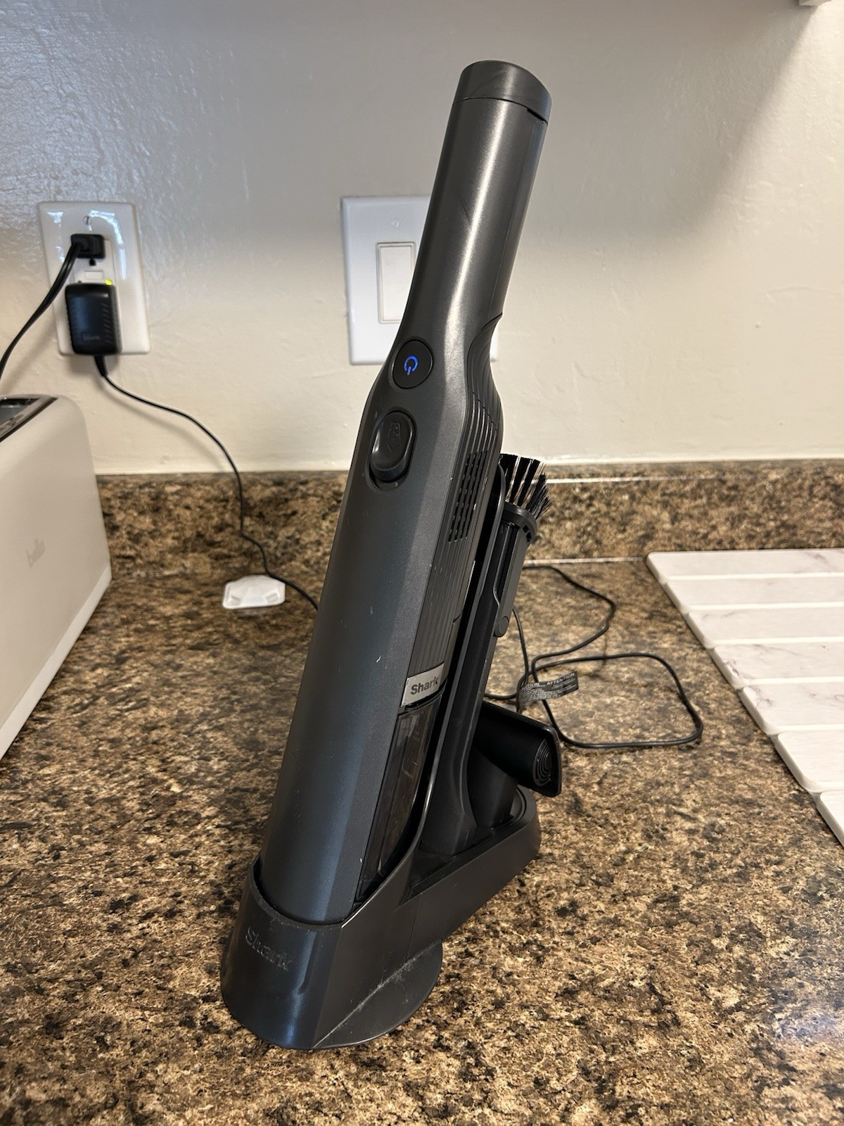 Shark WV201 Grey Handheld Vacuum Cleaner