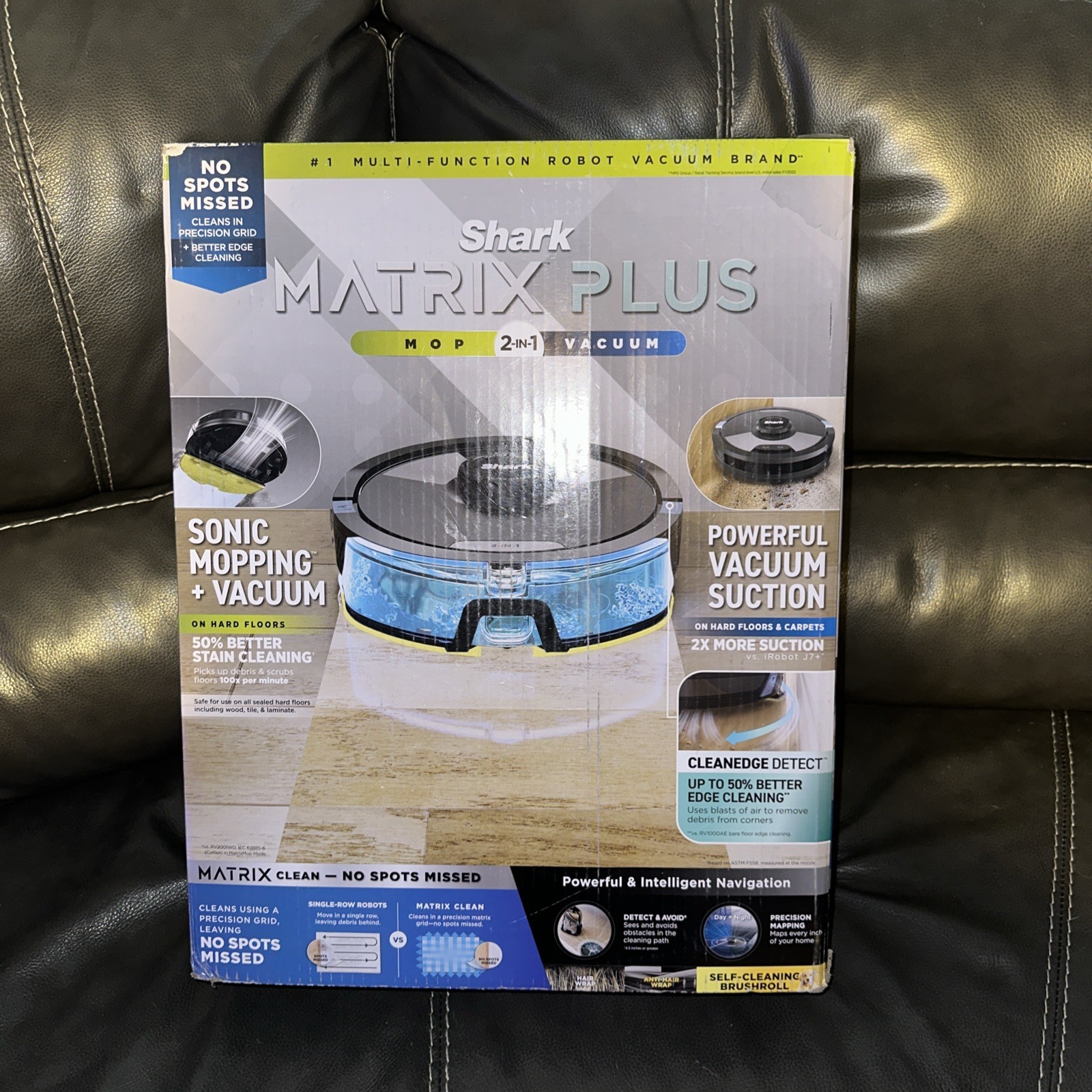 Shark Matrix Plus 2-in-1 Robot Vacuum and Mop – Black (RV2610WD)