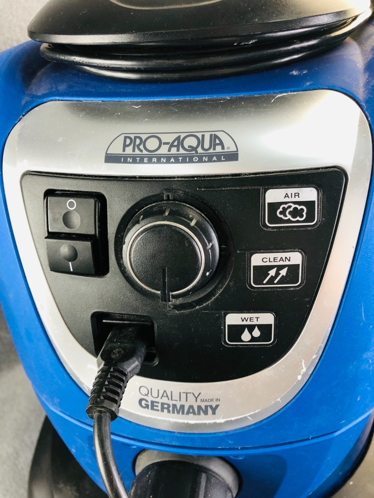 Pro-Aqua Model PA 03 Multifunctional Cleaning System, 120V-60 Hz, max. 1000 Watt