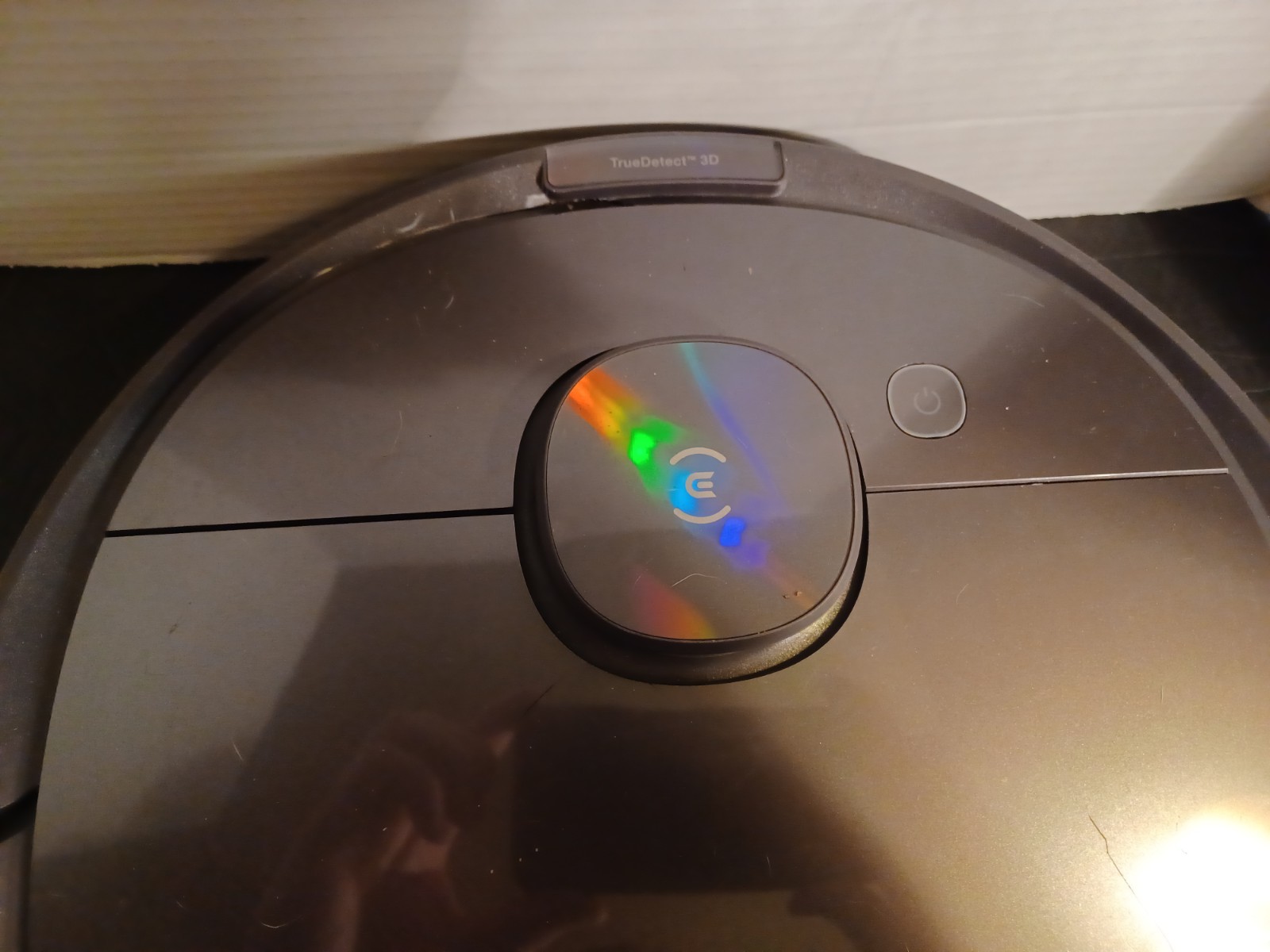 E COVACS DEEBOT OZMO T8 Smart Robot Vacuum In Good Condition