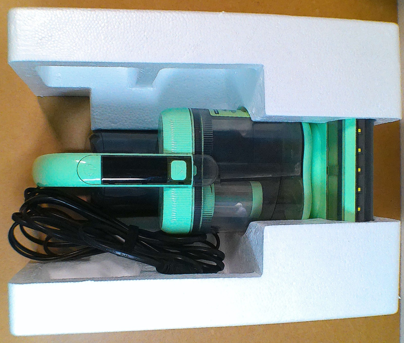 MyJAK LW-P1015 Mattress Vacuum Cleaner Mint Green